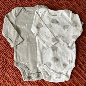 NWOT Carters long sleeve 3M onesie set of 2 - I love Mommy & Daddy, Sheep